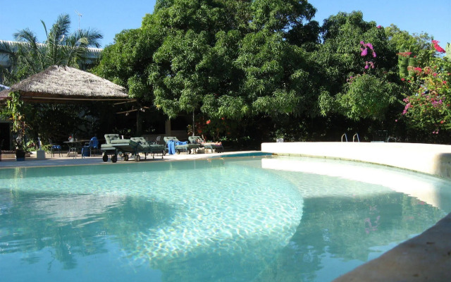 Sunny Hotel Majunga