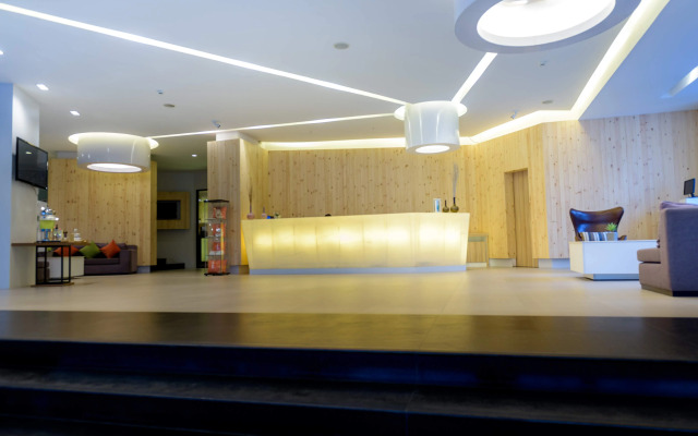 Hotel J Residence