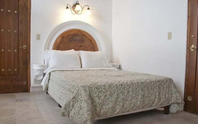 Casa Playa 5 Bedrooms 5.5 Bathrooms Home