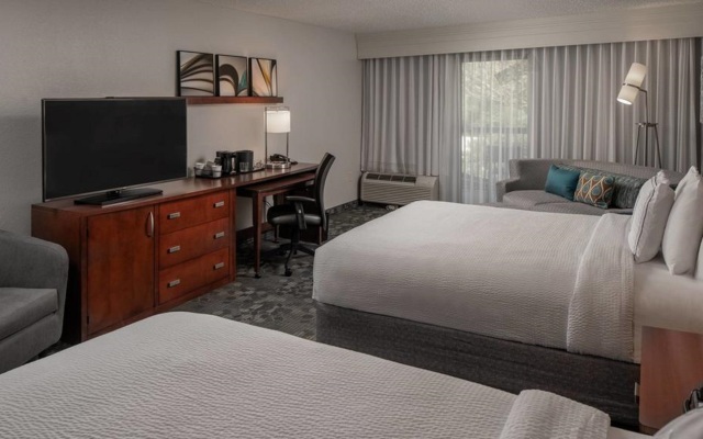 Courtyard® by Marriott® Baton Rouge South