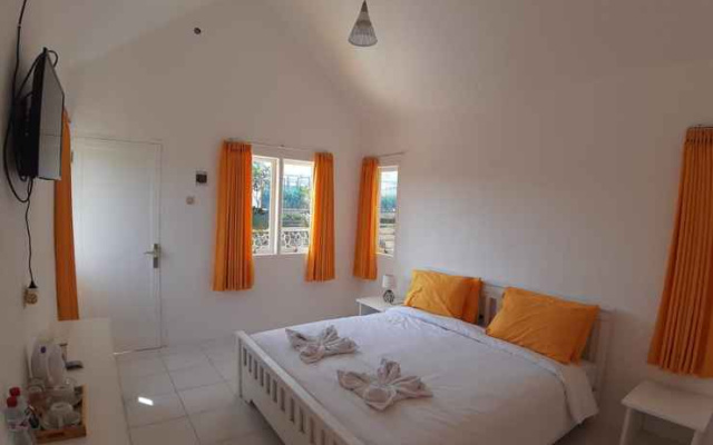 Wisata Edukasi and Resort Kebun Pak Budi
