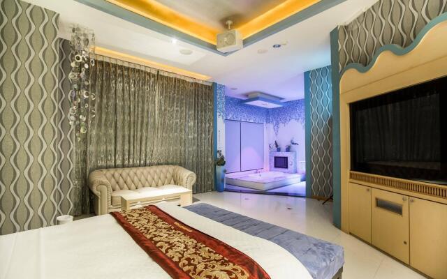 MoonArea Business Leisure Motel