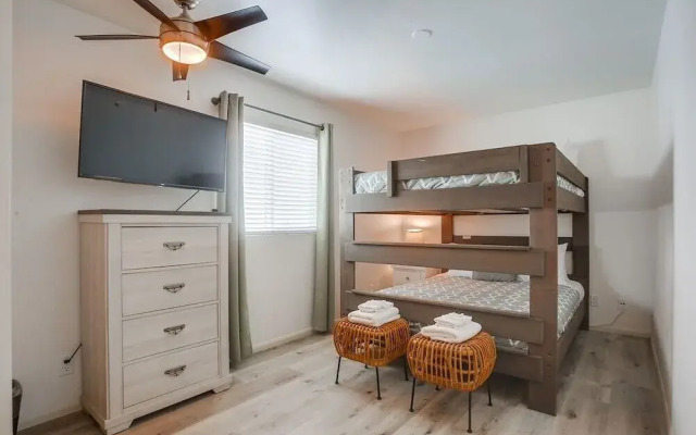 Manhattan Shores 5