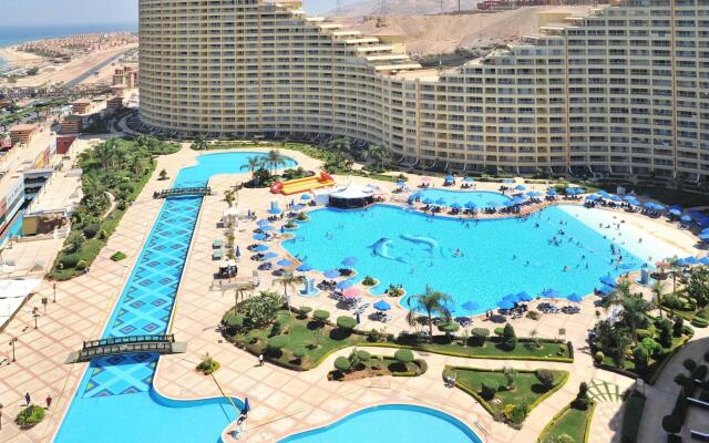 Porto Sokhna Beach Resort