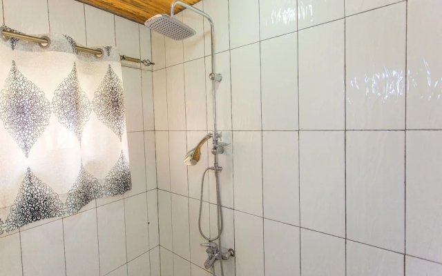 Nirvana Heights Hotel	