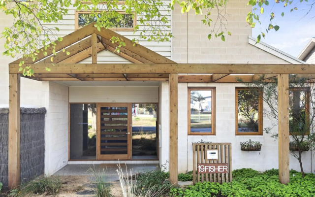 Kingfisher Beach House