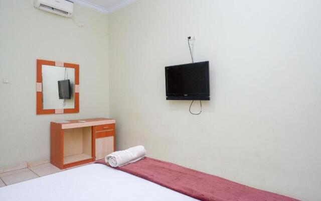 Urbanview Hotel Platinum Parepare