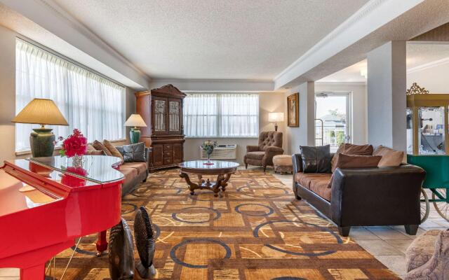 Quality Inn & Suites