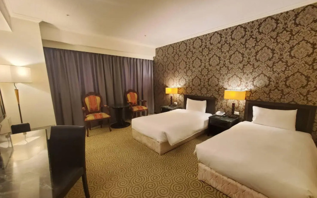 Well Garden Hotel