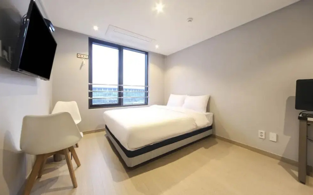 Hotel 26