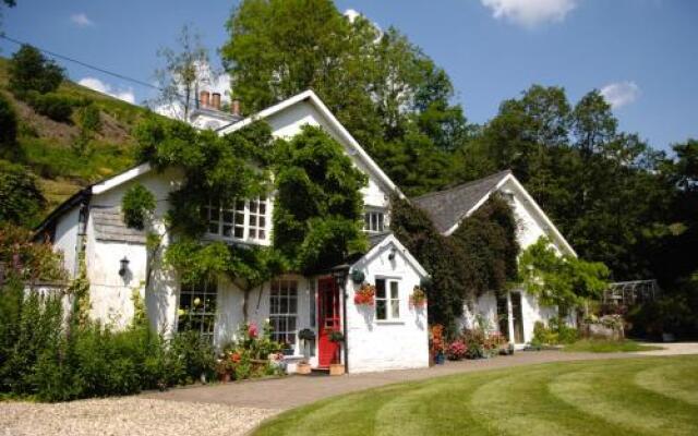 Ty Derw Country House B&B