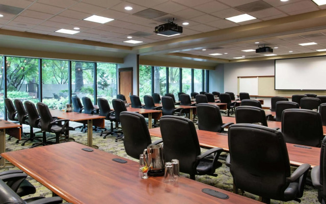 DoubleTree by Hilton Hotel Portland