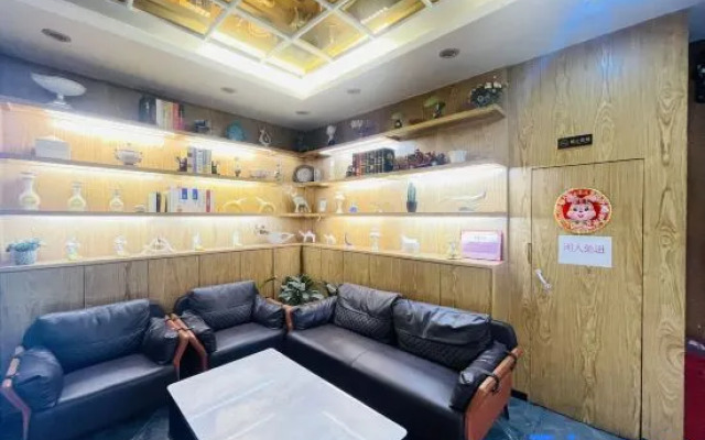 Urumqi Aocheng Hotel