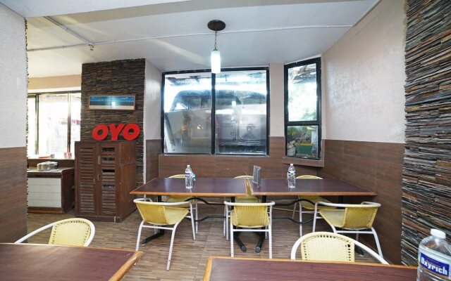 OYO 5227 Hotel New Bharat