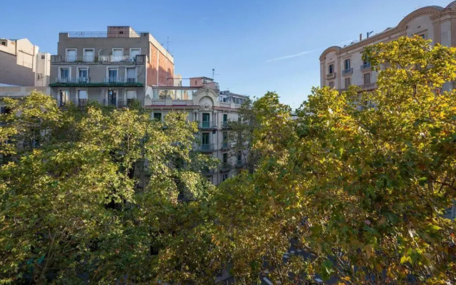 Ronda Sant Pere Private City Center 3Bedroom Suite B