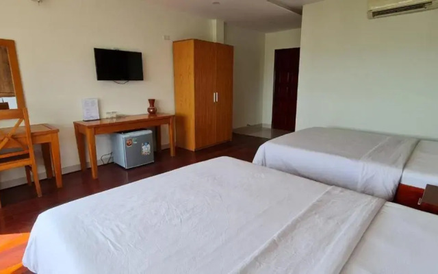 Ly Ky Hotel