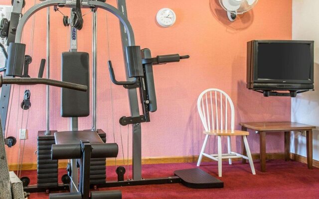 Econo Lodge Lakeshore