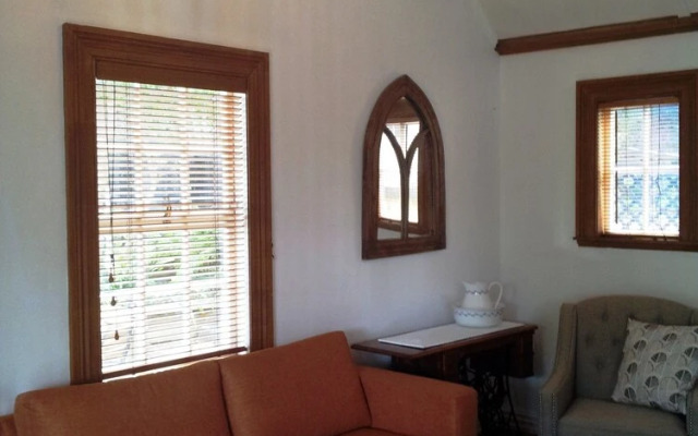 Harbour View Cottage B&B
