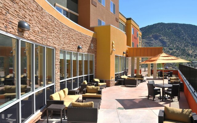 Courtyard Glenwood Springs
