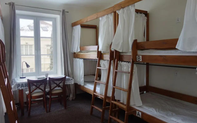 Tandem Warsaw Hostel