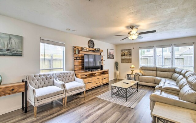 Spacious Houston Getaway < 18 Mi to Downtown!