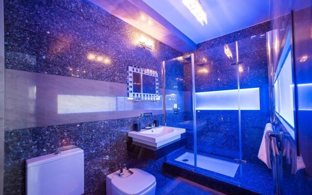 Simple Bucharest Boutique