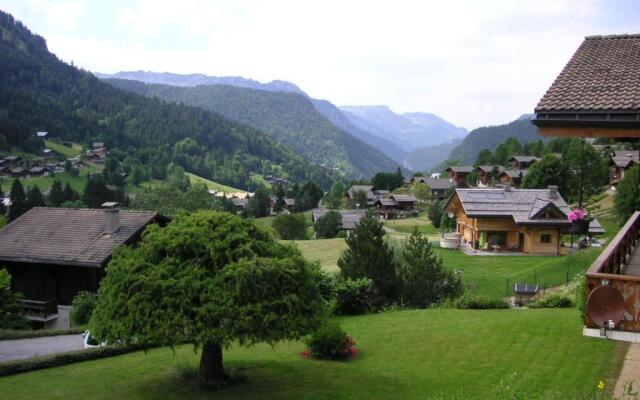 Appartement La Clusaz, 3 pièces, 6 personnes - FR-1-437-10
