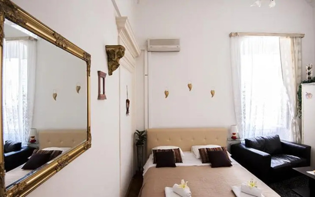 Mediteran Old Town Apartments