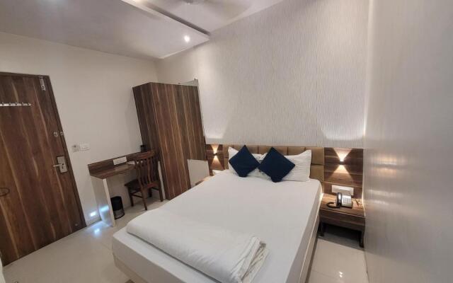 Hotel Heritage - Near Trade Center, Visa Consulate BKC