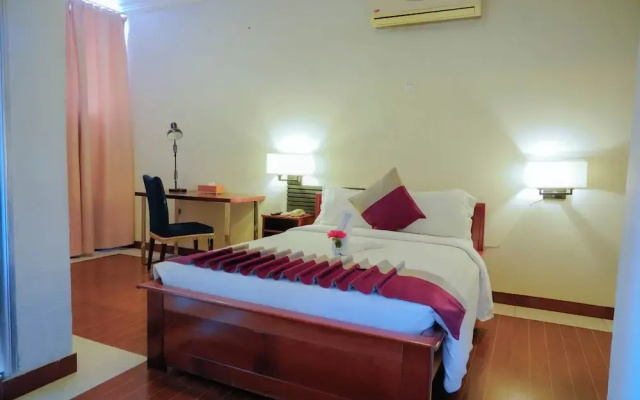 Tyco City Hotel