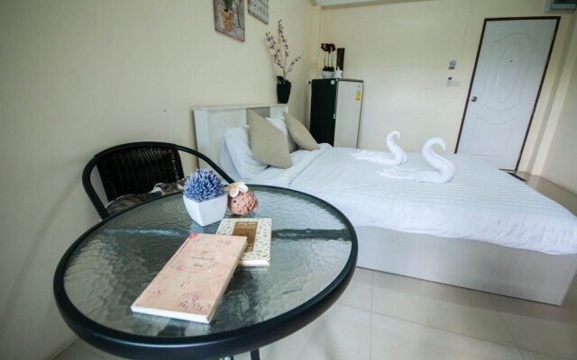 Usana Apartment