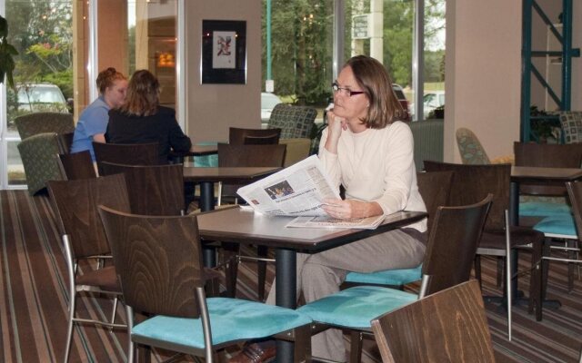 Hampton Inn Brooksville Dade