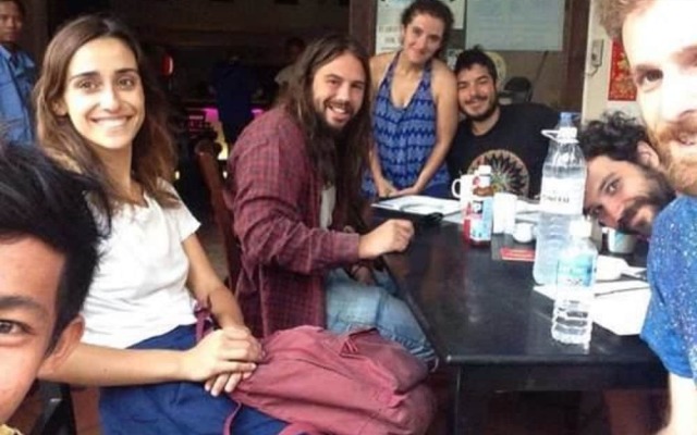 B52 Hostel