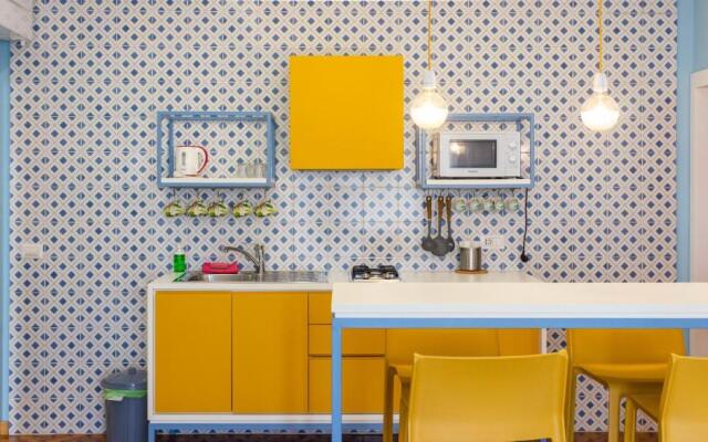 Sorrento Central and Sea View Flats