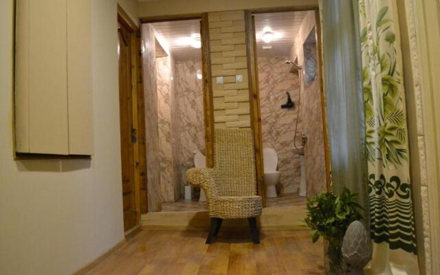 Guest house Amazon