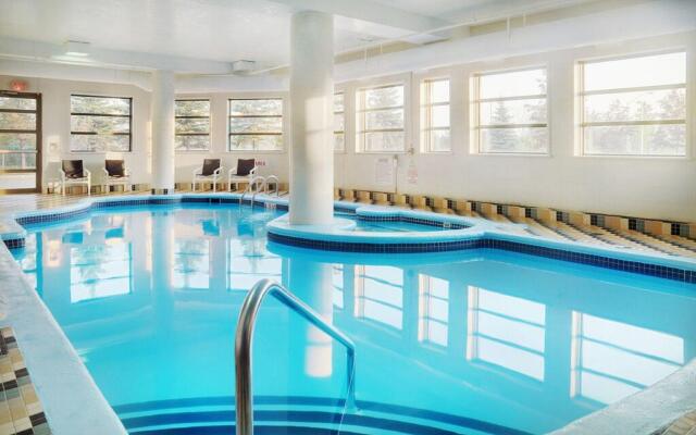 Holiday Inn Hotel & Suites Ottawa Kanata by IHG