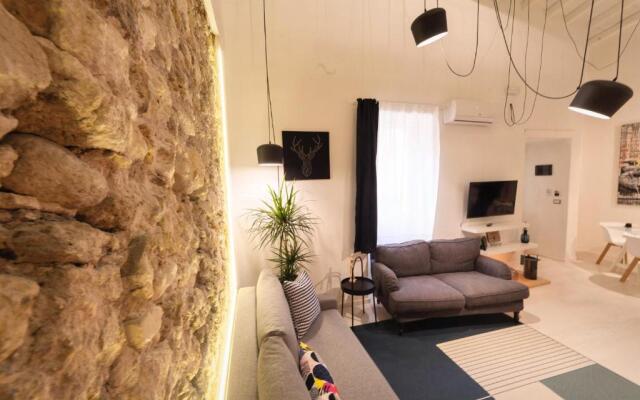 Cavour16 Suite
