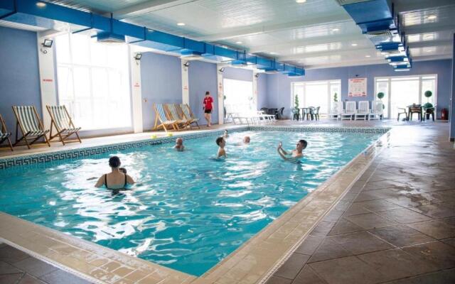 Chalet 135 - Clarach Bay Holiday Village