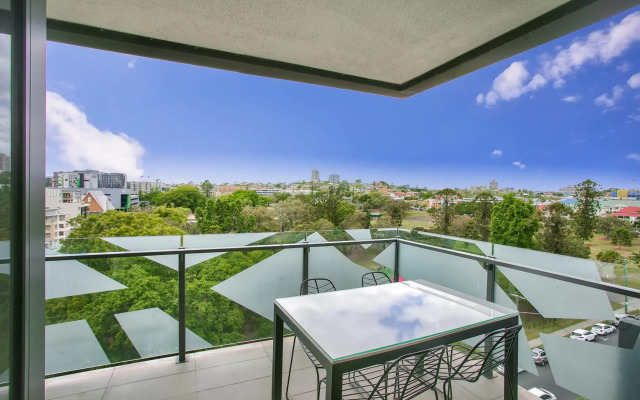 Vine Serviced Apartments