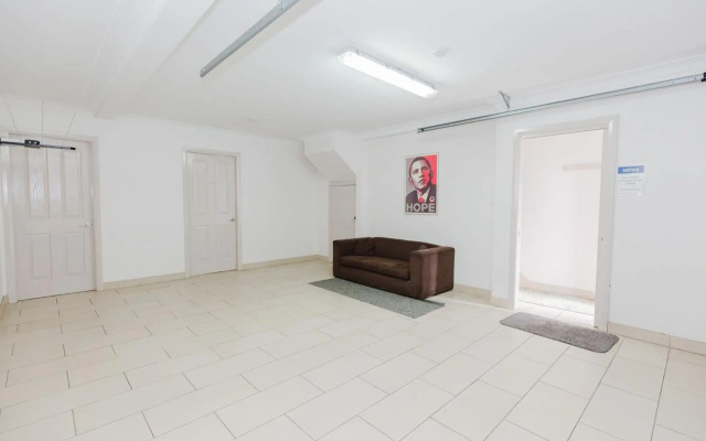 Pentagon 2/65 Gippsland Street