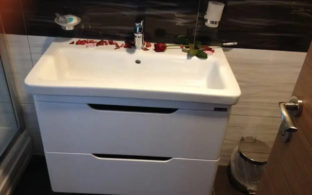 Bayraktar Hotel