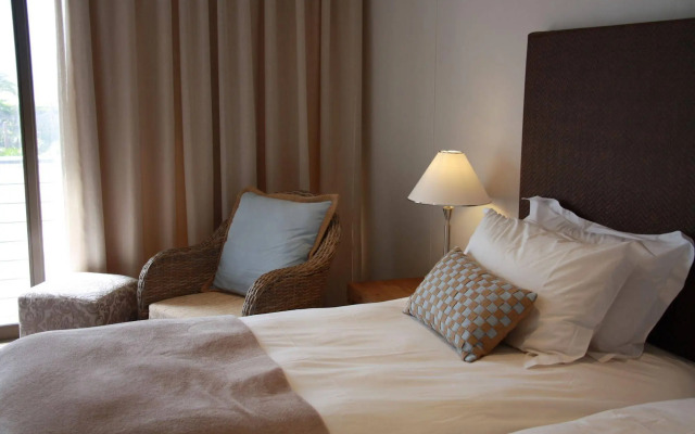 Super Tubes Guesthouse