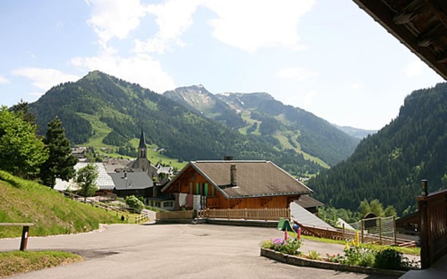 Apartment With 2 Bedrooms in Châtel, With Wonderful Mountain View, Furnished Garden and Wifi