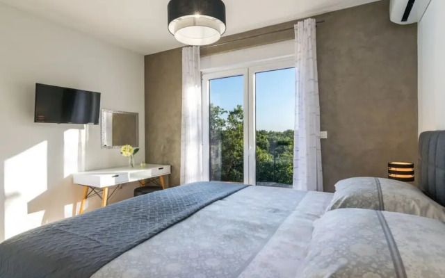 Villa Gloria Comfortable Holiday Residence