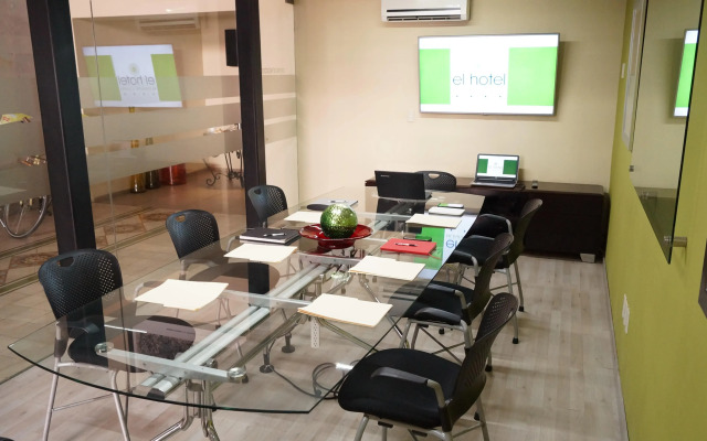 El Hotel Business Class – Zamora Centro