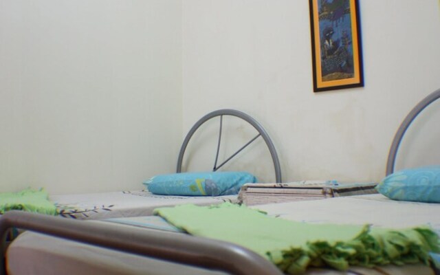 Teratai Homestay Taman Kinrara 2