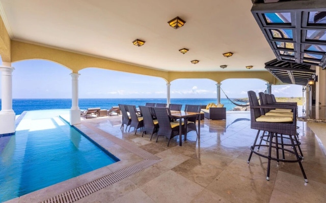 Cliff Villa