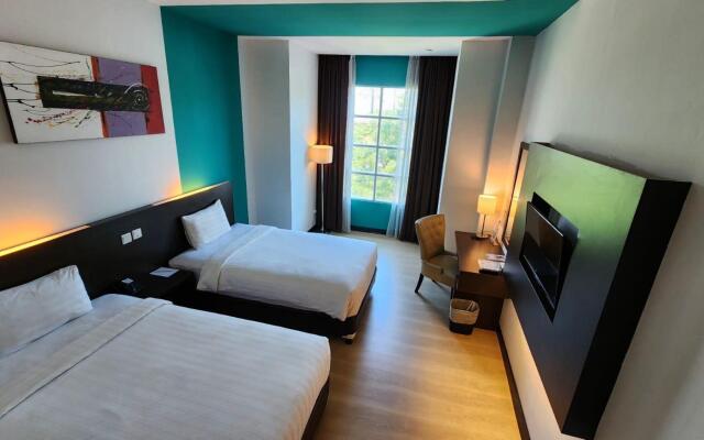 King's Hotel Nagoya Batam