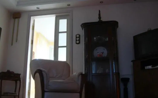 Family House Majori