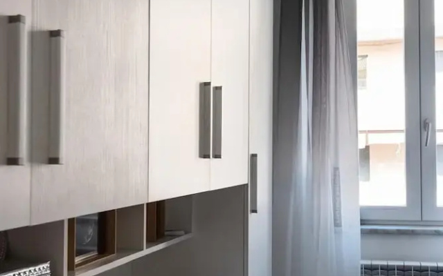 Zezio 44 in Como With 2 Bedrooms and 1 Bathrooms